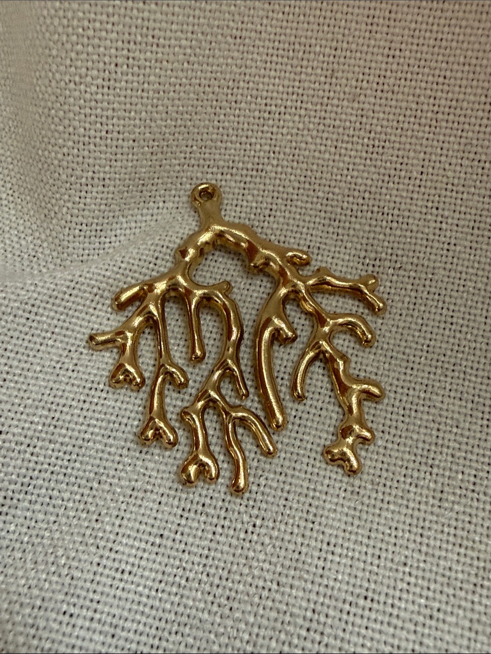 Vintage Gold Tone Coral Branch Pendant Necklace Charm